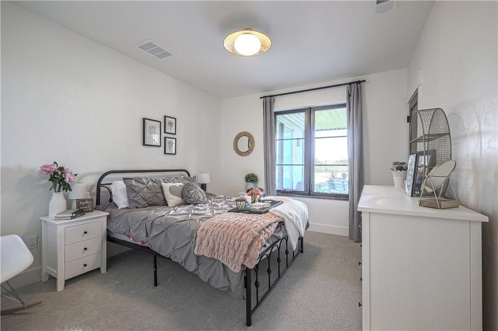 8512 N Booth Avenue — photo 45