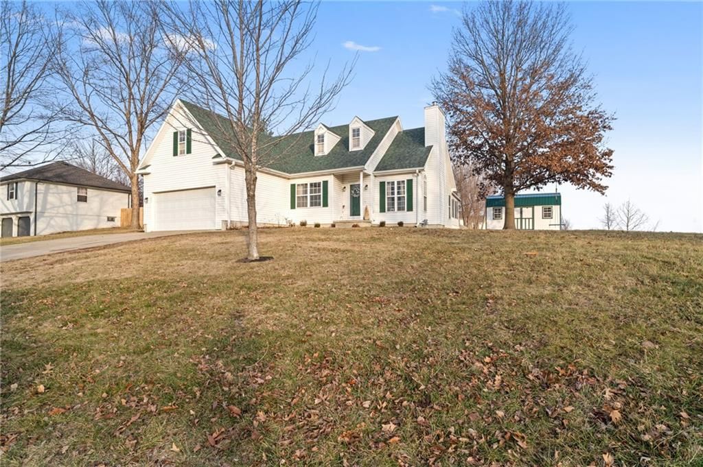 511 Santa Fe Drive — photo 2