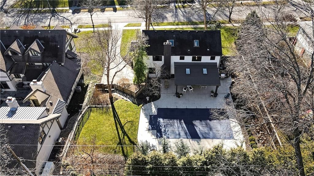 810 W 57th Street — photo 21