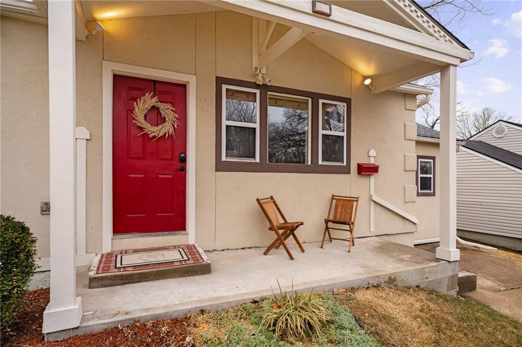 8656 Sleepy Hollow Road — photo 3