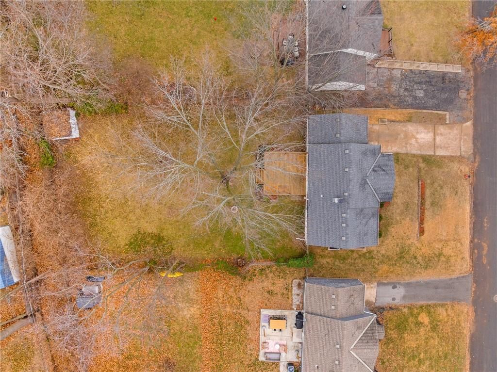 8656 Sleepy Hollow Road — photo 29