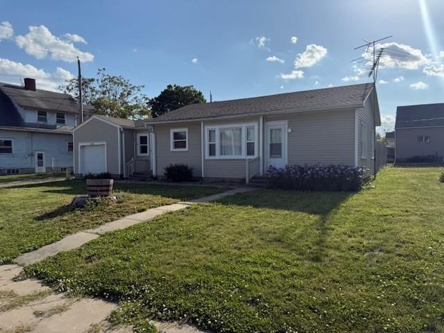 207 S Connecticut Street — photo 1