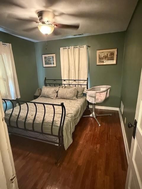 207 S Connecticut Street — photo 2