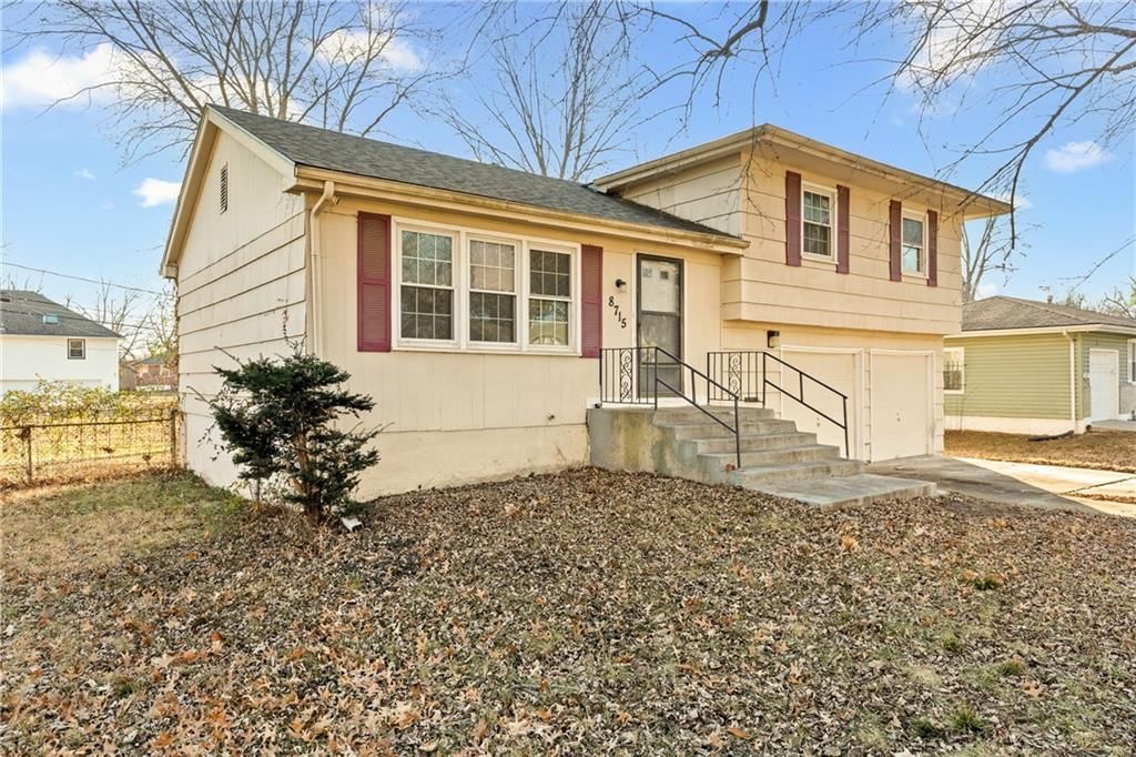 8715 Kentucky Avenue — photo 2