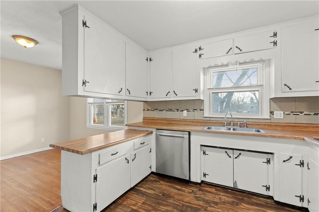 8715 Kentucky Avenue — photo 9