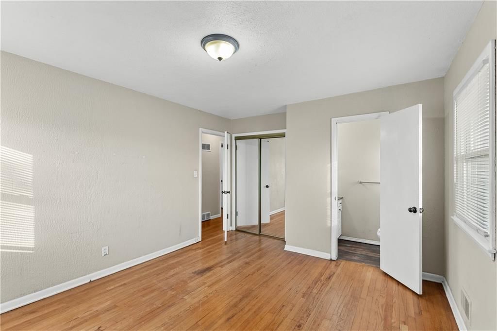 8715 Kentucky Avenue — photo 12