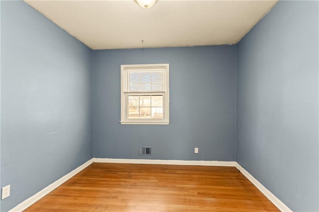 8715 Kentucky Avenue — photo 18
