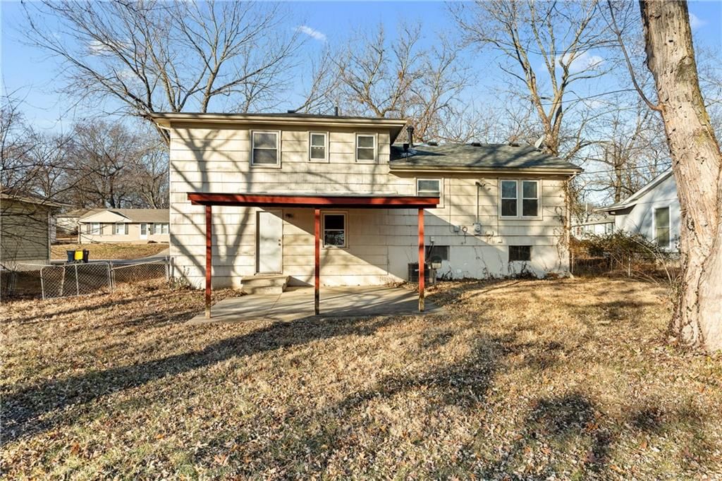 8715 Kentucky Avenue — photo 20