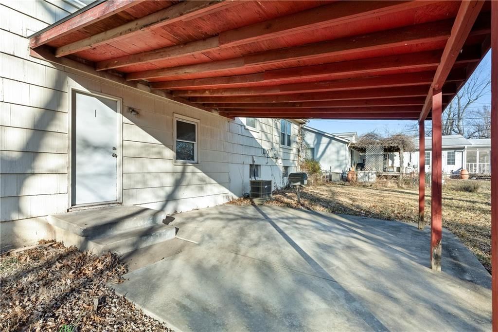 8715 Kentucky Avenue — photo 22