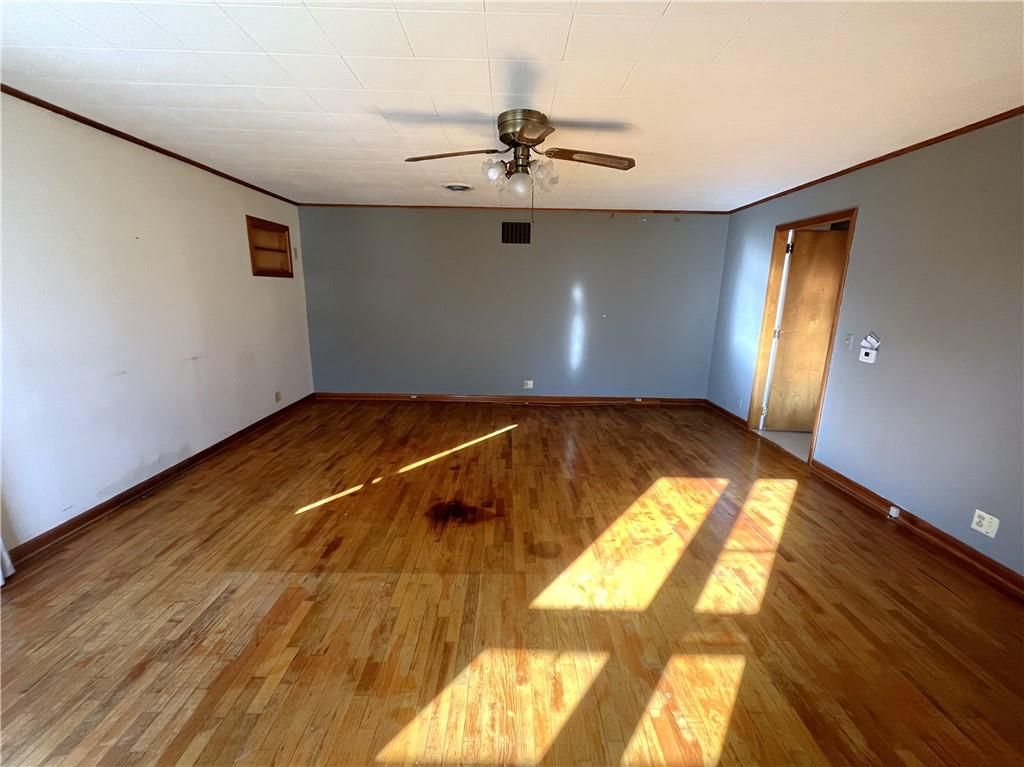 521 N Main Street — photo 7