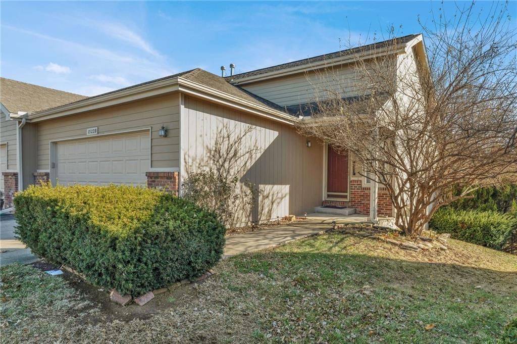 1522 Legend Trail Drive — photo 2