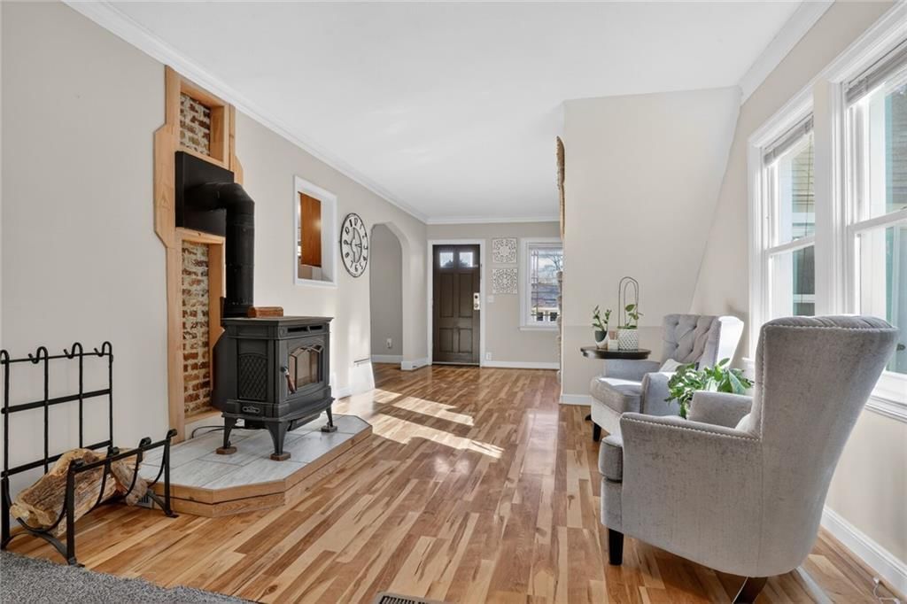 5622 Maple Street — photo 3