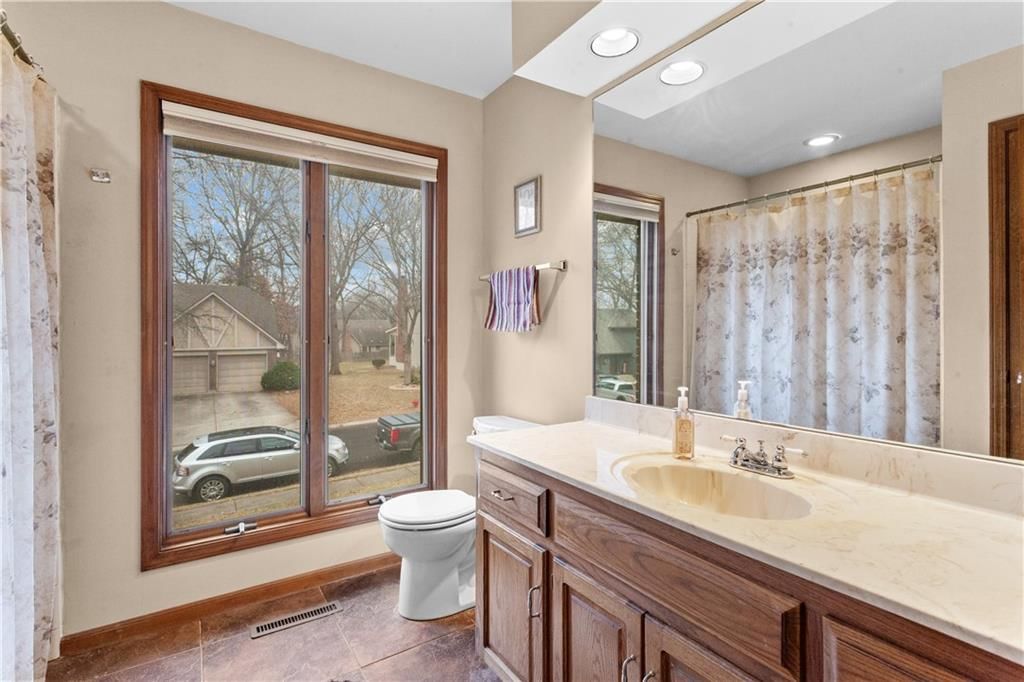1500 NW Wildwood Drive — photo 17