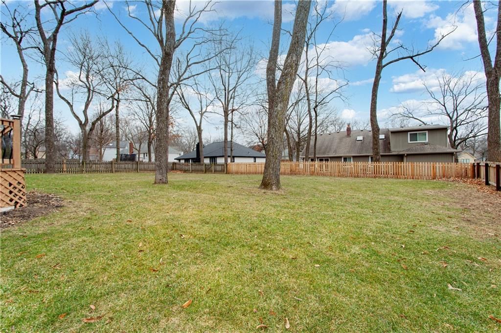 1500 NW Wildwood Drive — photo 26