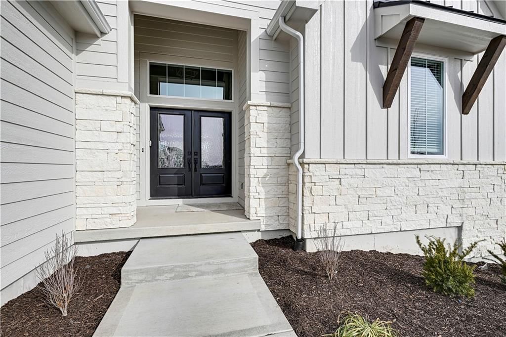 15340 W 161st Terrace — photo 3