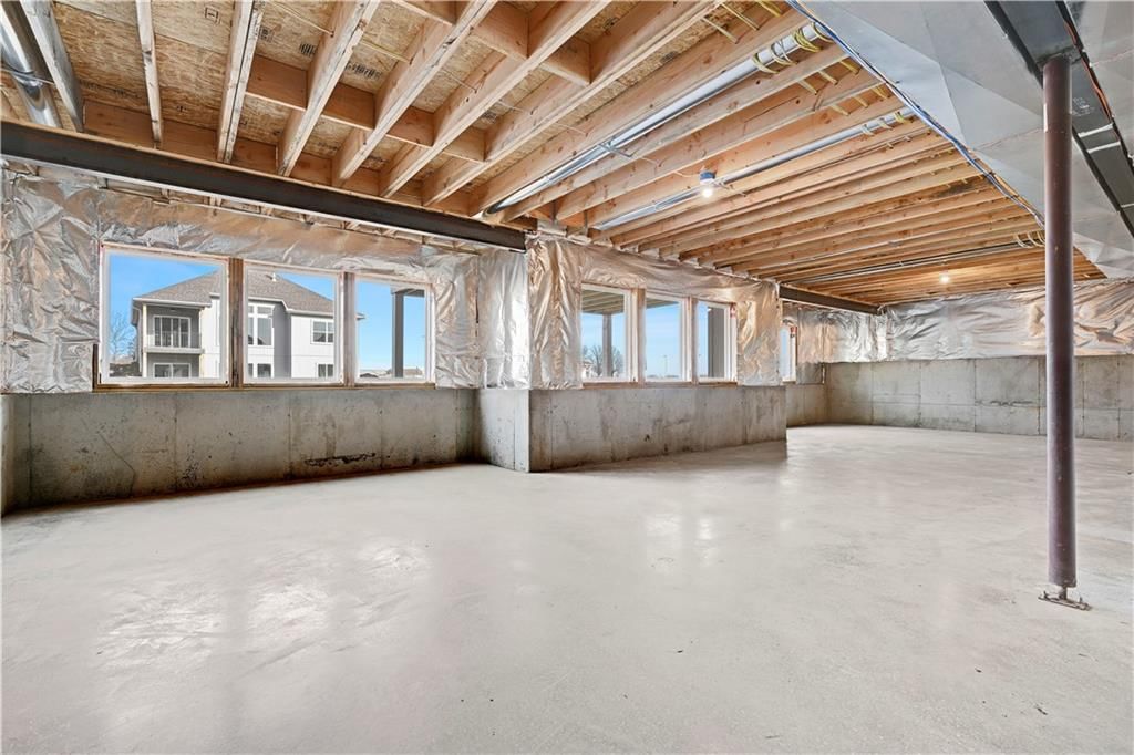 15340 W 161st Terrace — photo 42