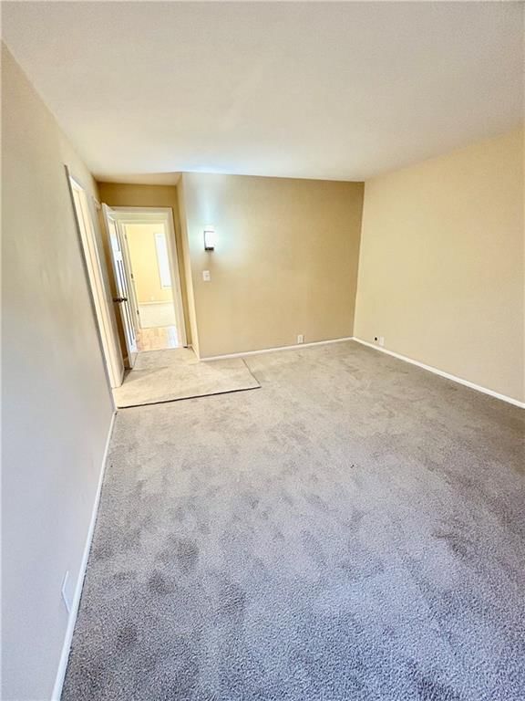 459 W 104 Street — photo 12