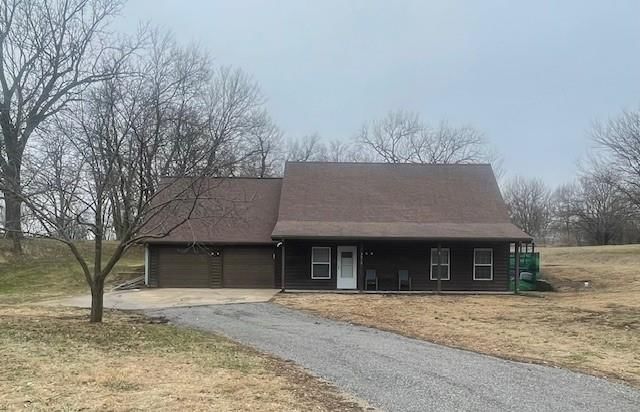 3018 S 24th Street, St Joseph, MO