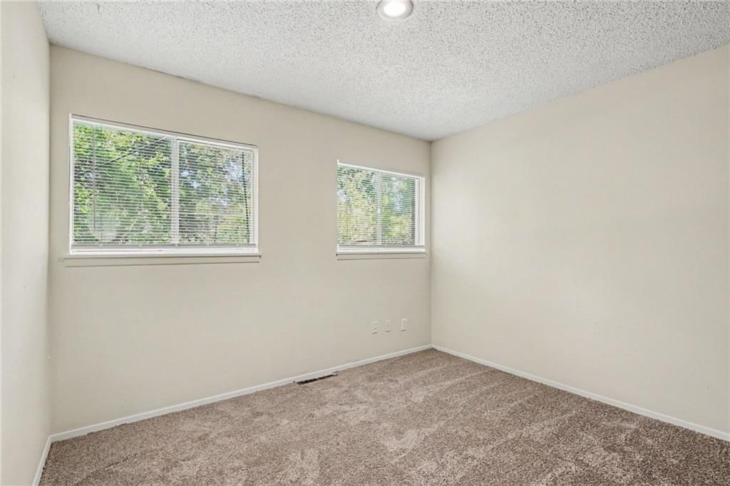 8430-8432 Kessler Street — photo 11