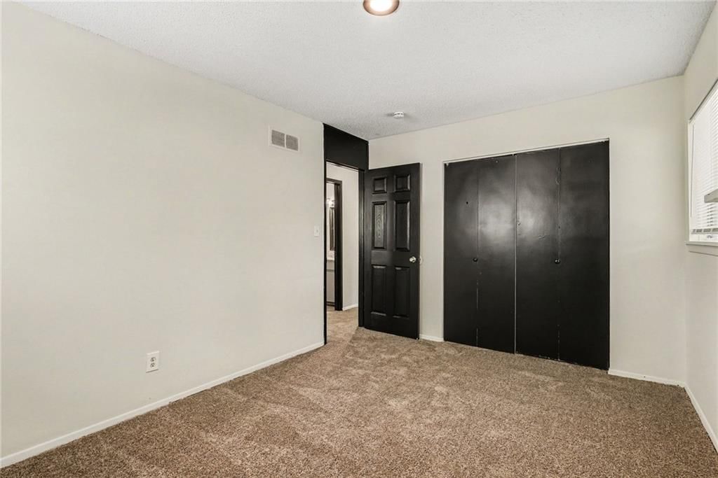 8430-8432 Kessler Street — photo 13
