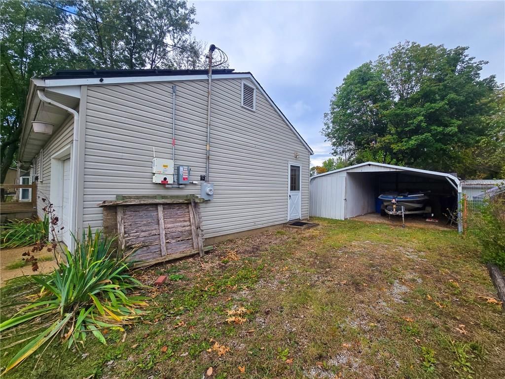 103 S Hyde Street — photo 22