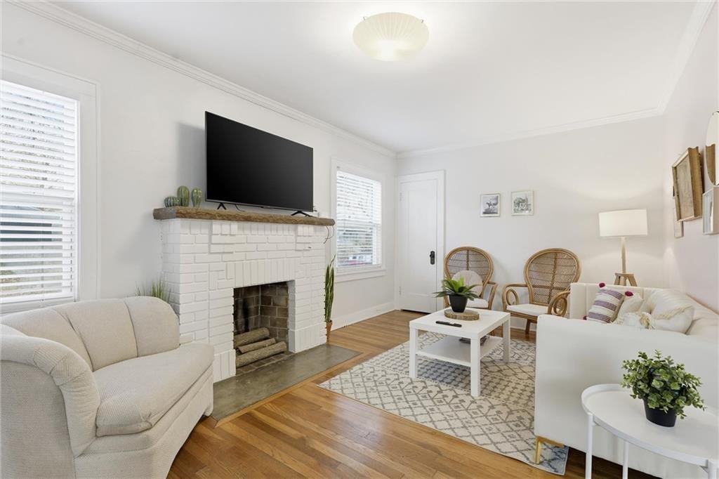 4523 Terrace Street — photo 6