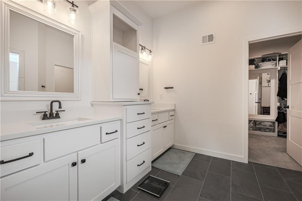21831 W 177th Terrace — photo 18