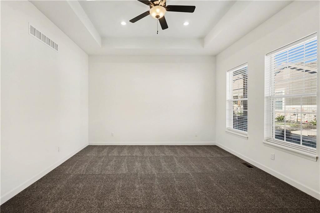 16166-16177 Fontana Street — photo 11