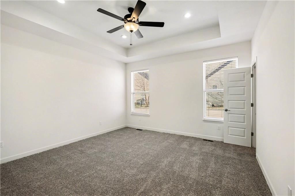 16166-16177 Fontana Street — photo 20