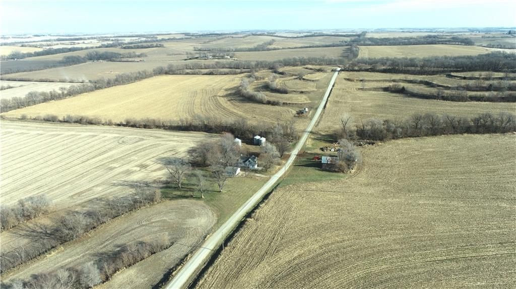 Atchison Holt Road — photo 11