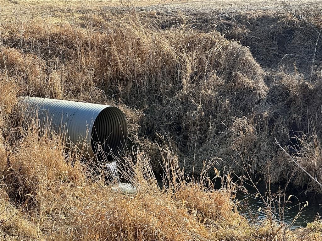 Atchison Holt Road — photo 24