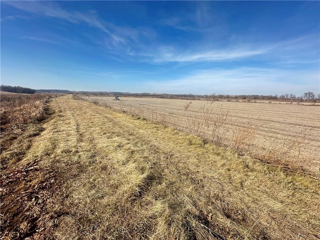 Atchison Holt Road — photo 25