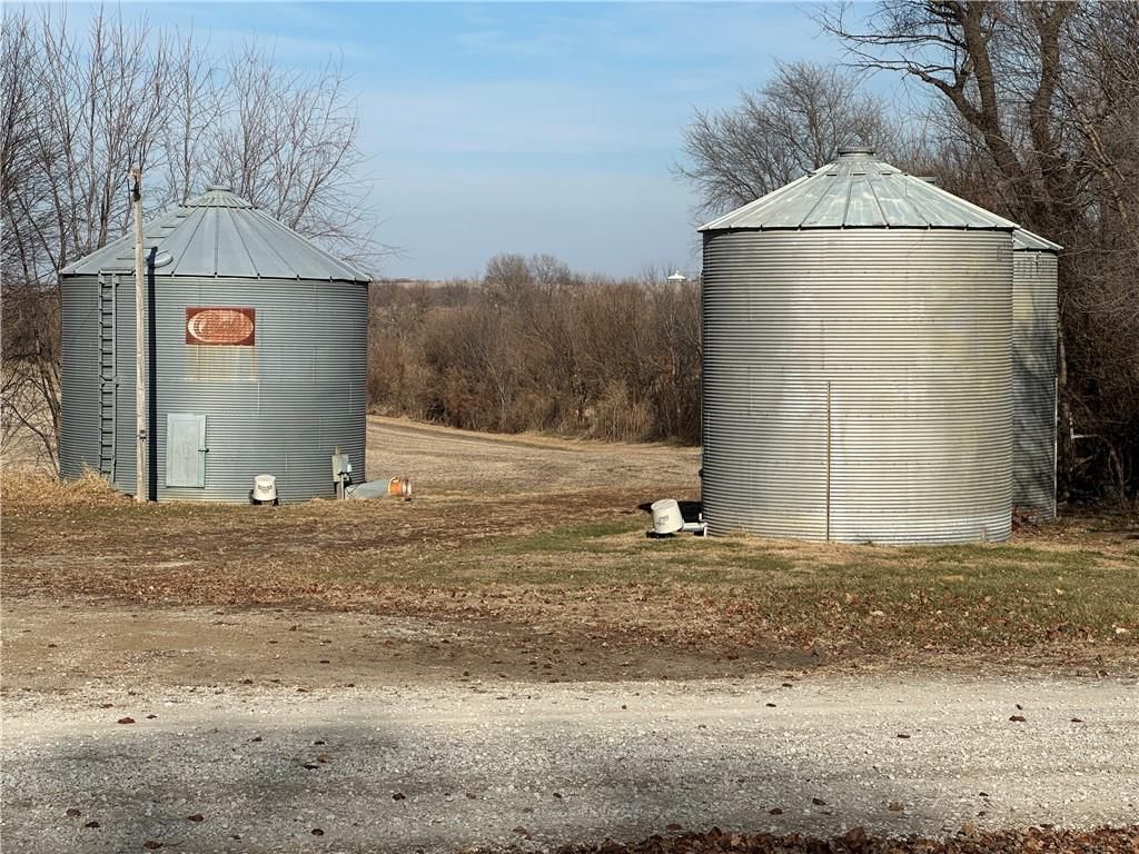 Atchison Holt Road — photo 26