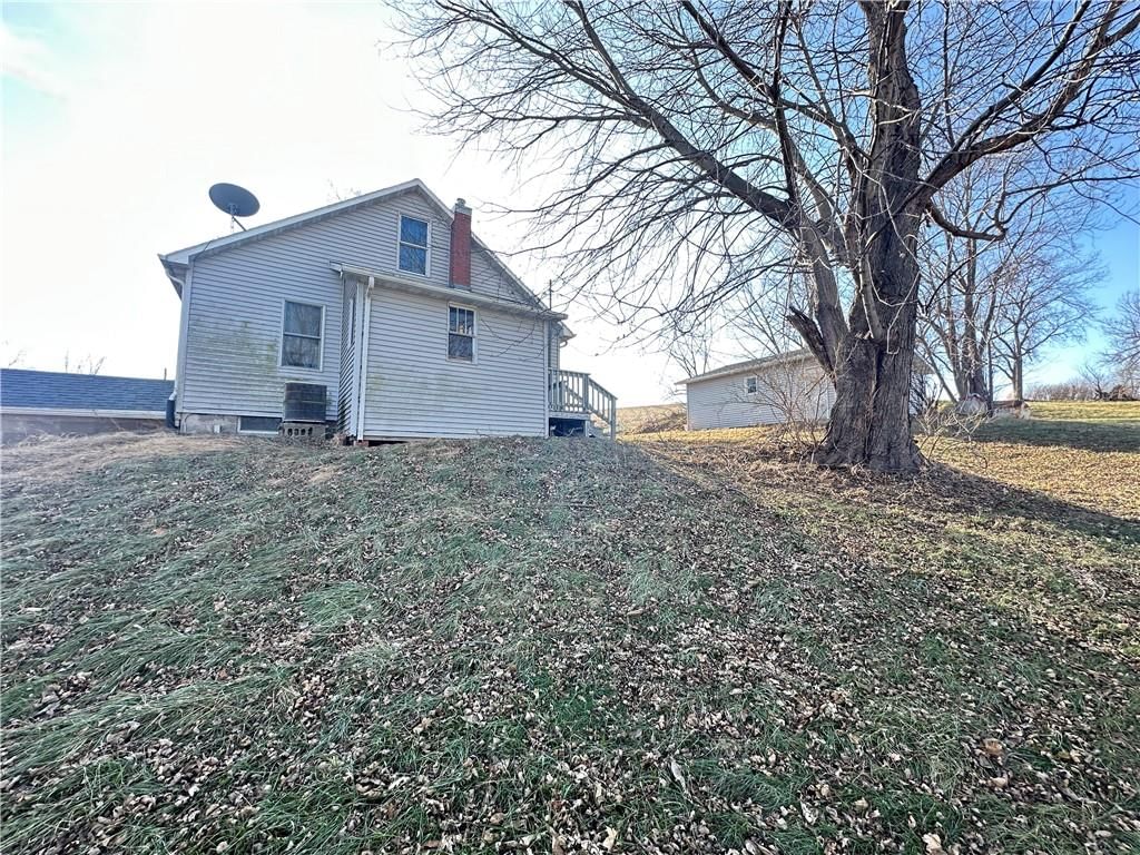 Atchison Holt Road — photo 32