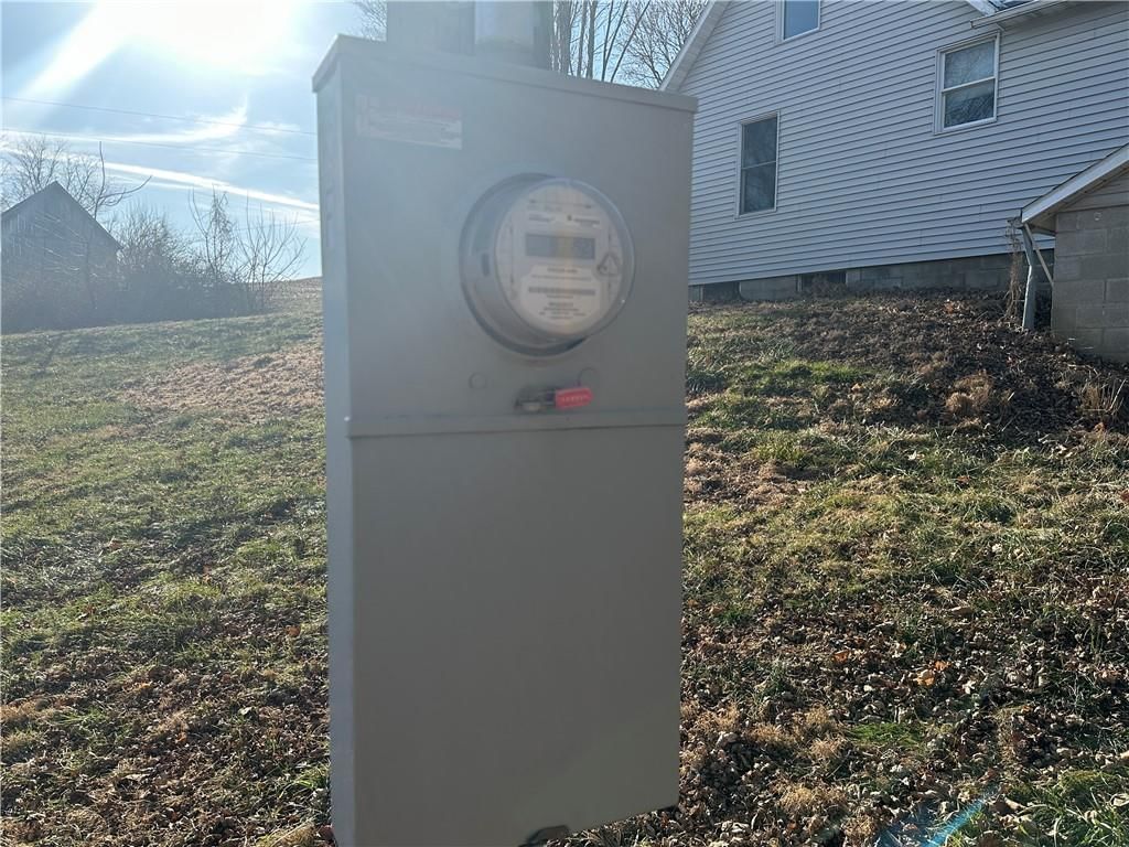 Atchison Holt Road — photo 33
