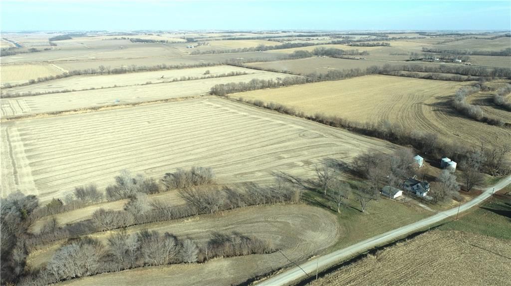 Atchison Holt Road — photo 41