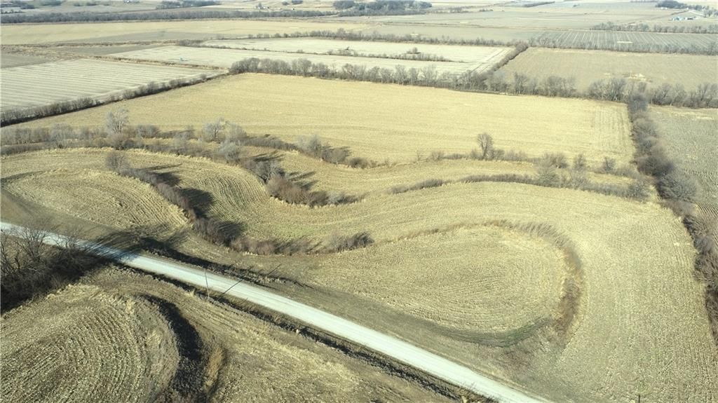 Atchison Holt Road — photo 45