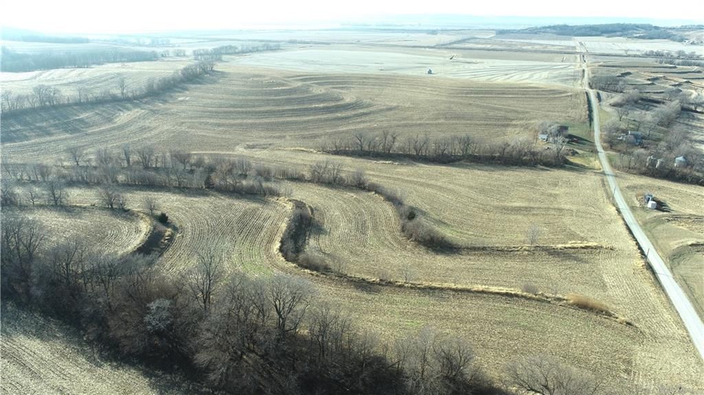 Atchison Holt Road — photo 47