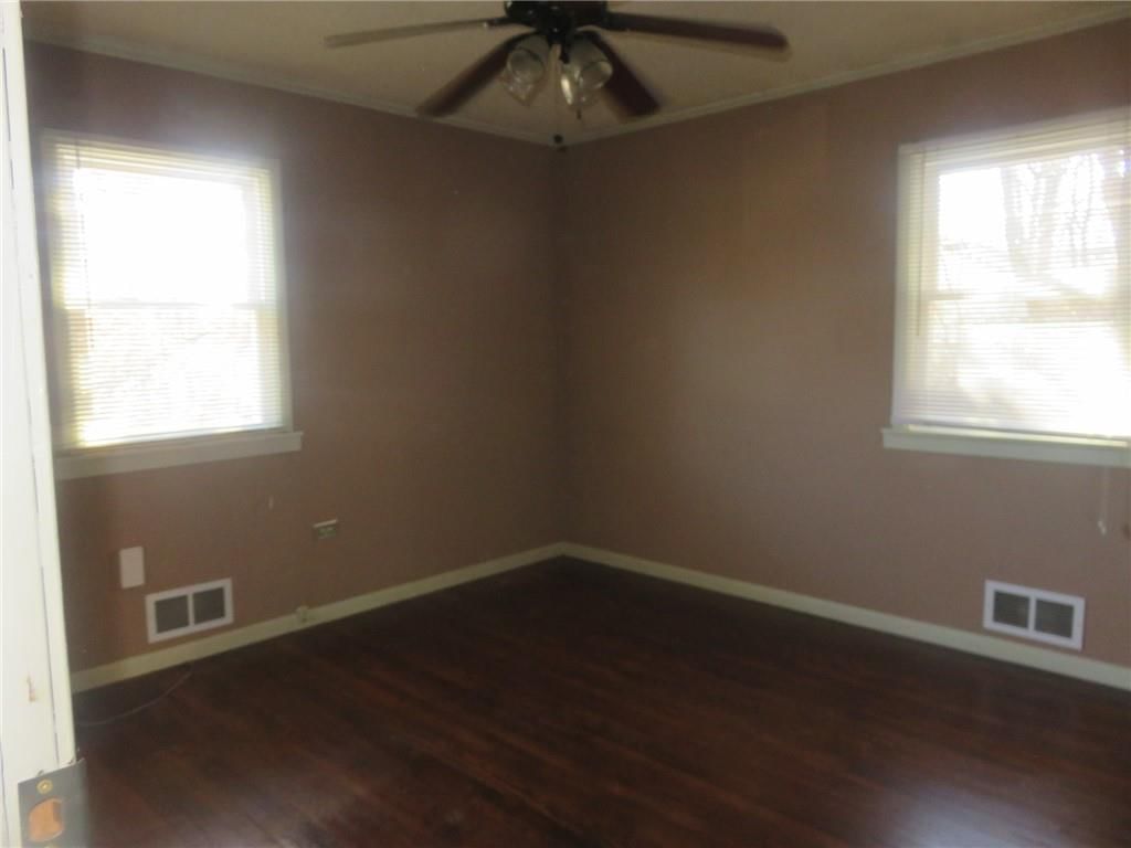 114 N Emerson Street — photo 8