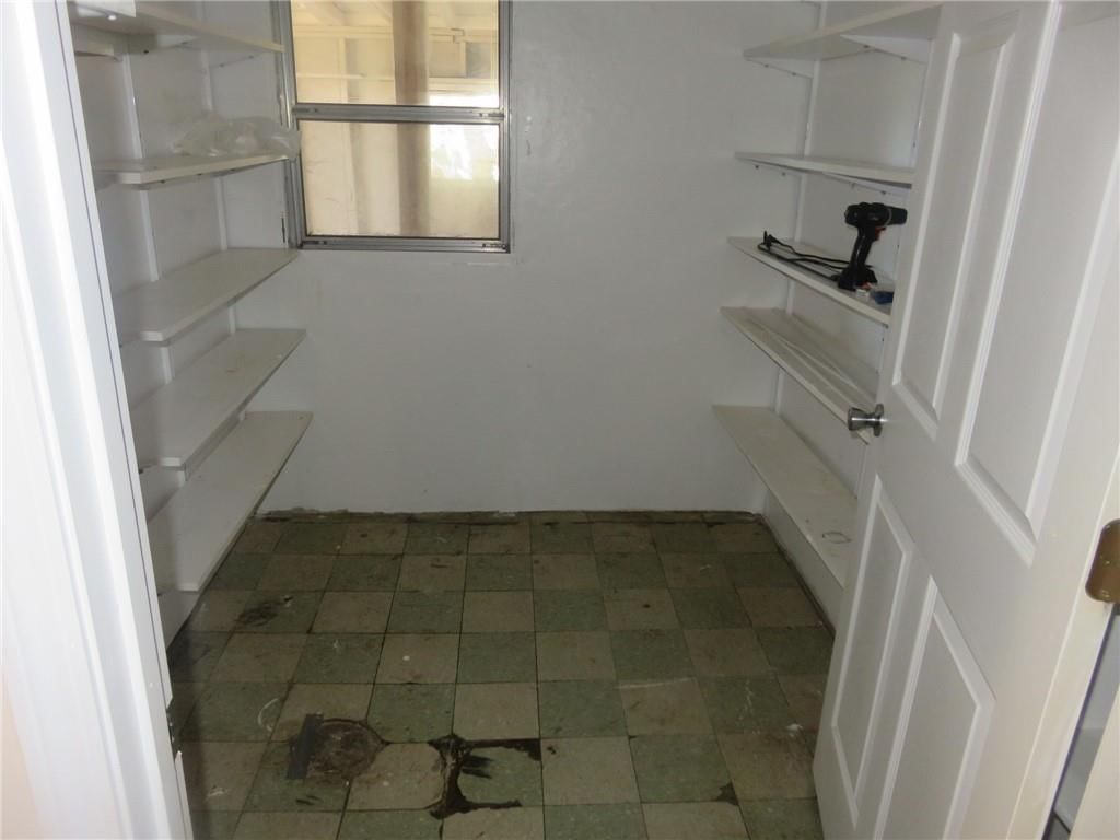 114 N Emerson Street — photo 26