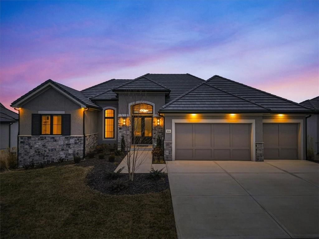 5818 N Lucerne Avenue, Kansas City, MO