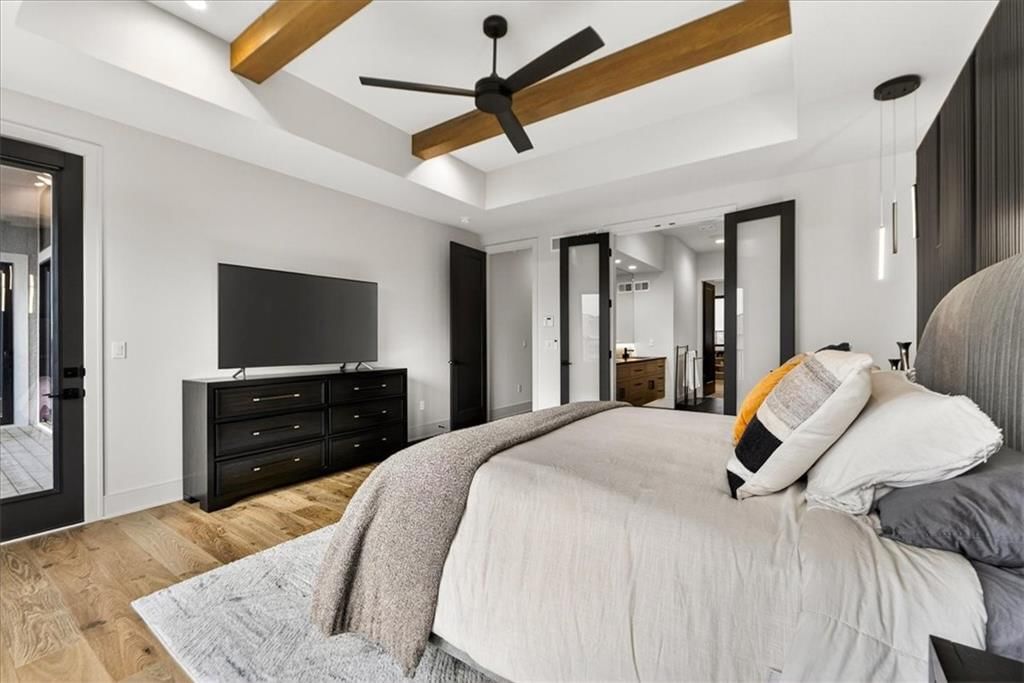 5818 N Lucerne Avenue — photo 32