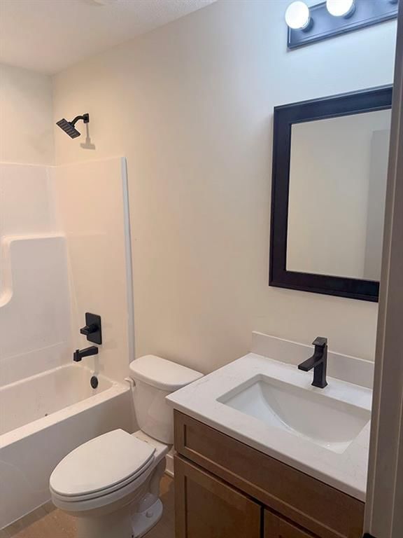 626 NW Village Drive — photo 11