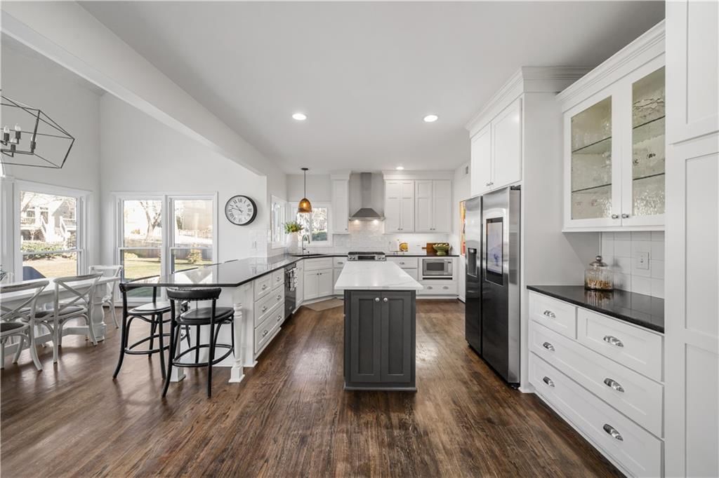 12916 Rosewood Street — photo 14