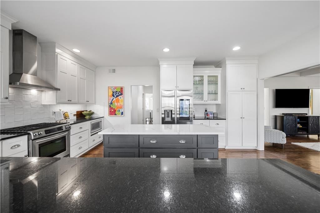 12916 Rosewood Street — photo 18