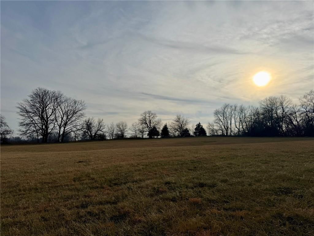 Lot 2 NW Plotsky Avenue — photo 12