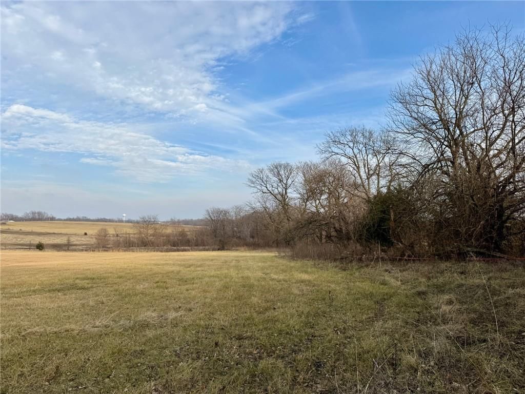 Lot 2 NW Plotsky Avenue — photo 14