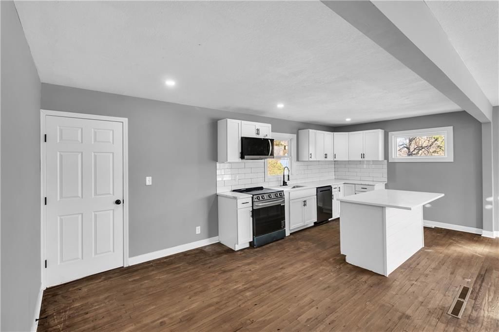 124 N Arlington Avenue — photo 10