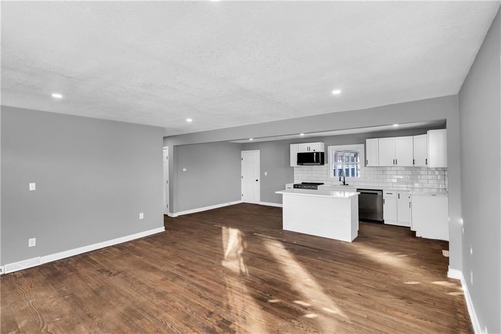 124 N Arlington Avenue — photo 12