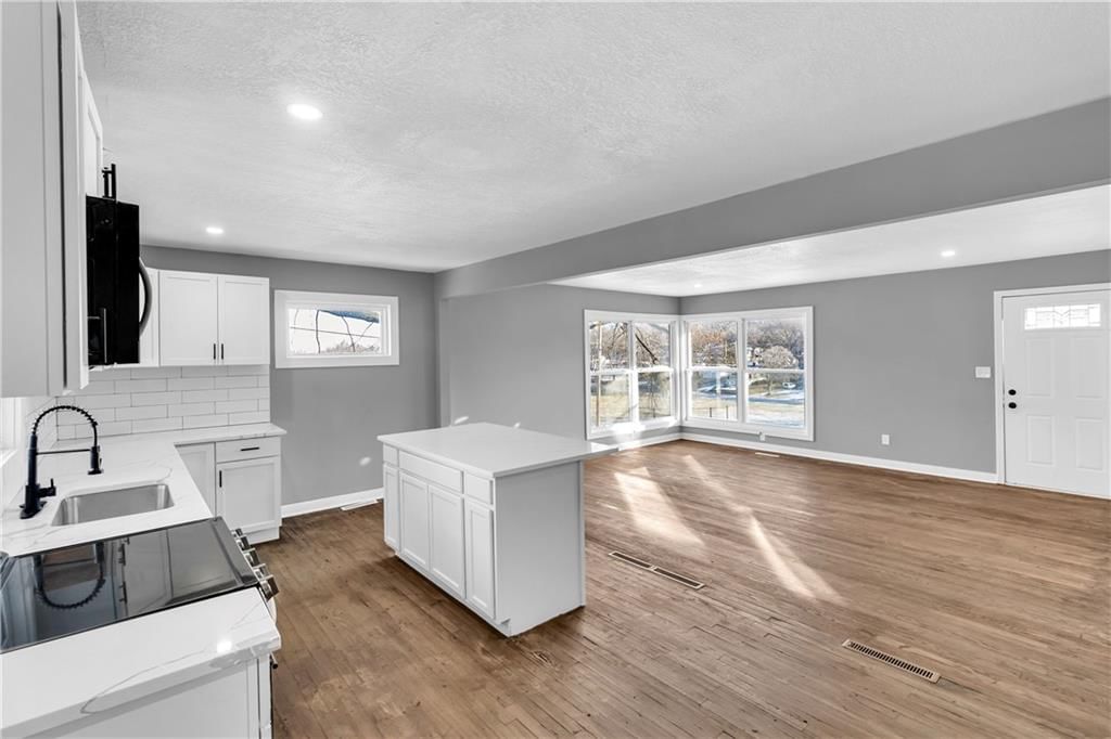 124 N Arlington Avenue — photo 13